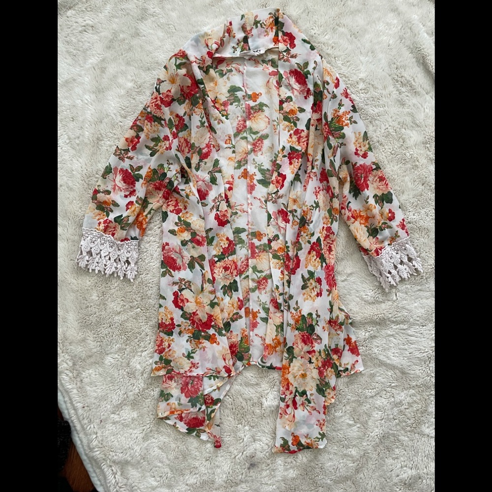 Meritt - Floral and Cream Cardigan with Lace